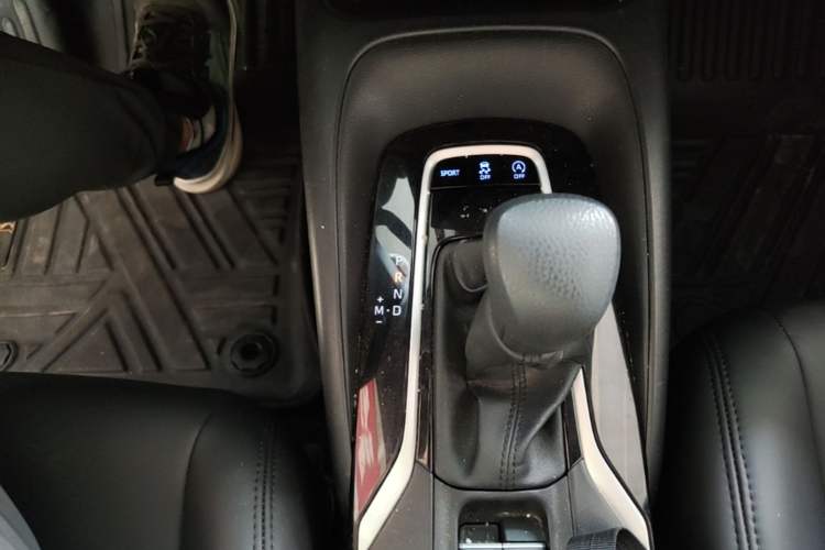 Used Toyota Levin 2022 185T CVT Luxury Edition Gear Lever