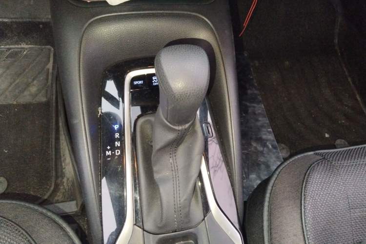 Used Toyota Levin 2022 185T CVT Luxury Edition Gear Lever