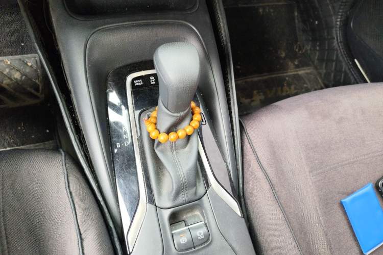 Used Toyota Levin 2022 Dual-Motor 1.8H E-CVT Progressive Edition Gear Lever