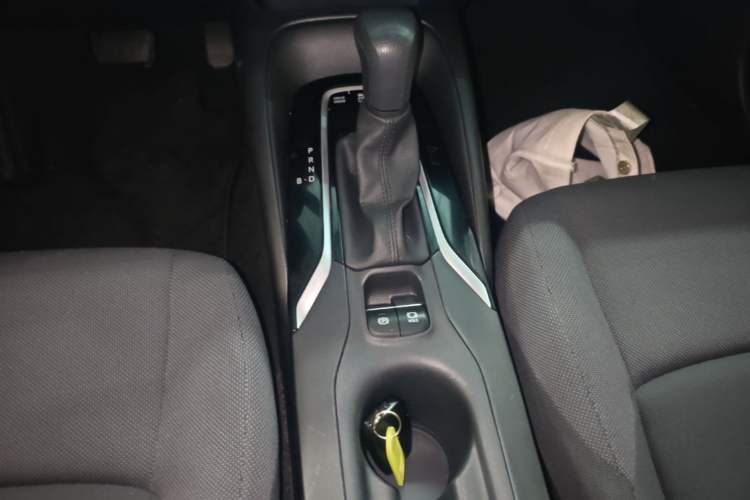 Used Toyota Levin 2022 Dual-Motor 1.8H E-CVT Progressive Edition Gear Lever