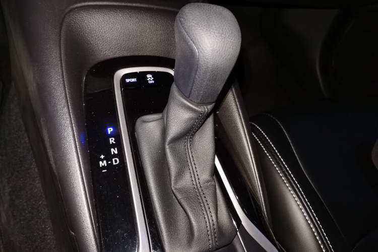 Used Toyota Levin 2022 Facelift TNGA 1.5L CVT Progressive Edition Gear Lever