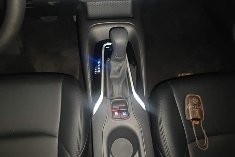 Used Toyota Levin 2022 185T CVT Luxury Edition Gear Lever