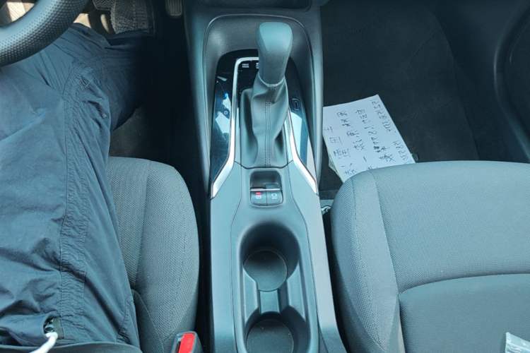 Used Toyota Levin 2022 Dual-Engine 1.8H E-CVT Luxury Edition Gear Lever