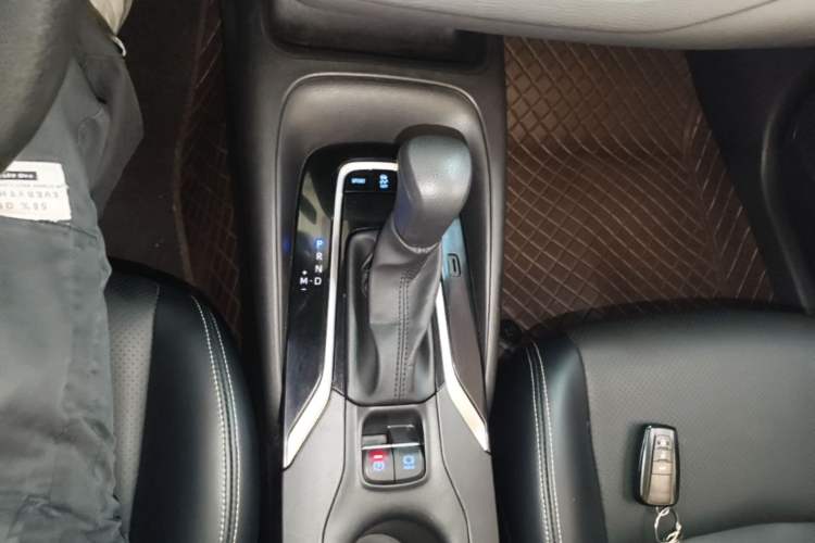 Used Toyota Levin 2022 185T CVT Luxury Edition Gear Lever