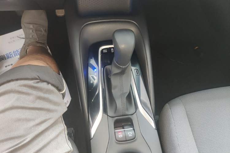 Used Toyota Levin 2022 Dual-Engine 1.8H E-CVT Luxury Edition Gear Lever