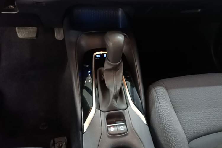 Used Toyota Levin 2022 Dual-Engine 1.8H E-CVT Luxury Edition Gear Lever