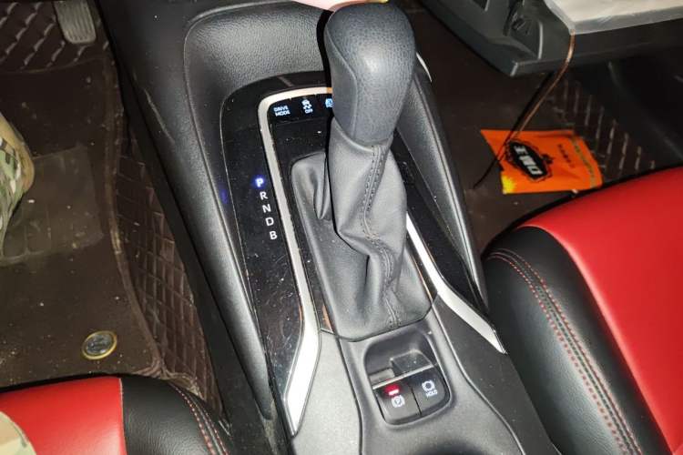 Used Toyota Levin 2022 Dual-Motor 1.8H E-CVT Progressive Edition Gear Lever