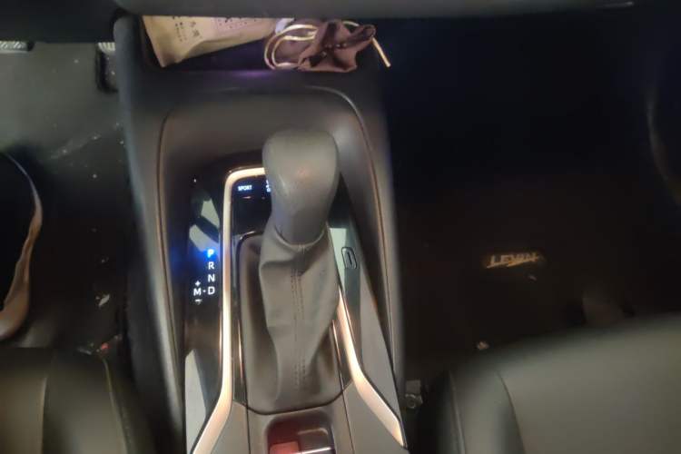 Used Toyota Levin 2022 185T CVT Luxury Edition Gear Lever