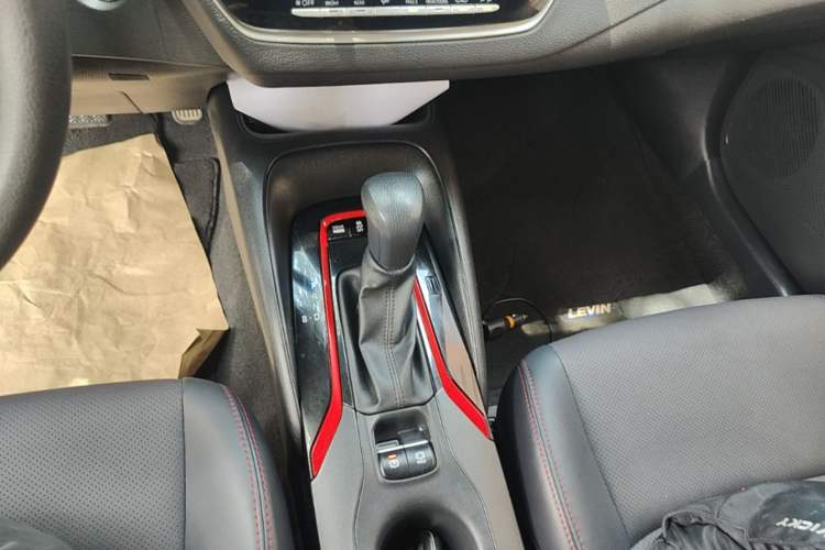 Used Toyota Levin 2022 Dual-Motor 1.8H E-CVT Sport Edition Gear Lever