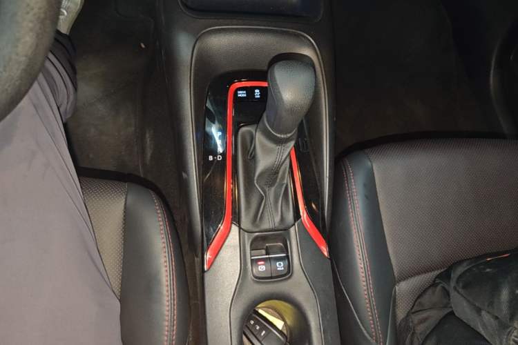 Used Toyota Levin 2022 Dual-Motor 1.8H E-CVT Sport Edition Gear Lever