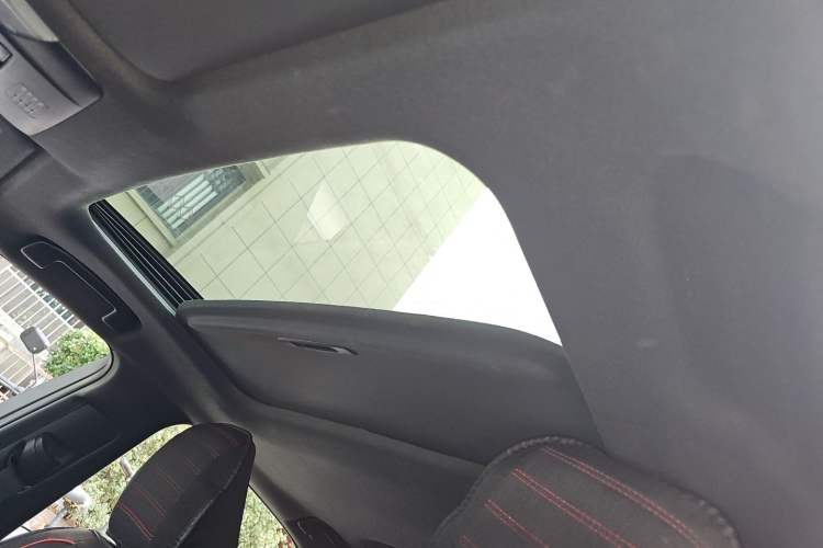 Used Toyota Levin 2022 Dual-Engine 1.8H E-CVT Luxury Edition Headliner