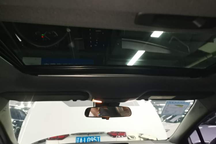 Used Toyota Levin 2022 Dual-Engine 1.8H E-CVT Luxury Edition Headliner