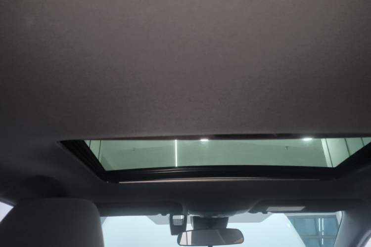 Used Toyota Levin 2022 185T CVT Luxury Edition Headliner