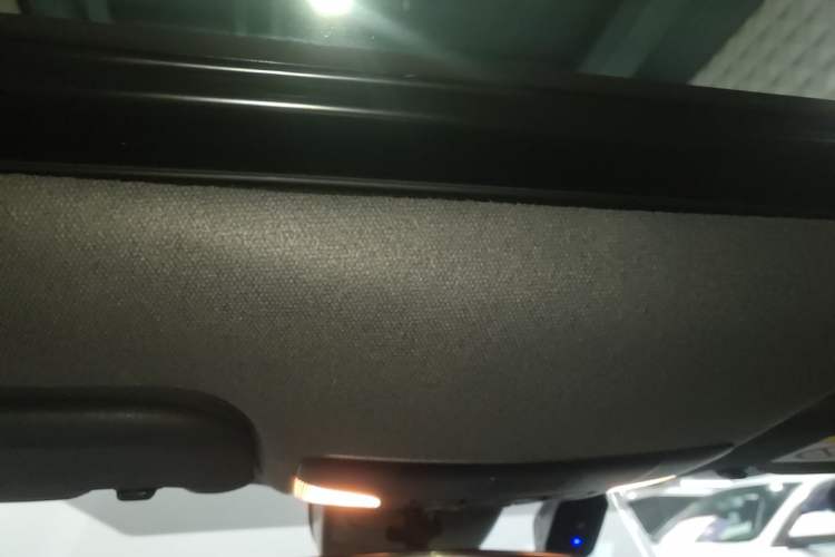 Used Toyota Levin 2022 185T CVT Luxury Edition Headliner