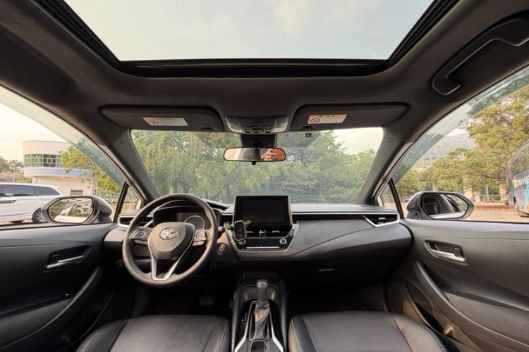 Used Toyota Levin 2022 185T CVT Luxury Edition Headliner
