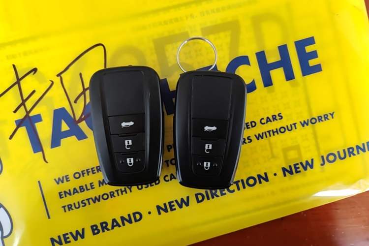 Used Toyota Levin 2022 Dual-Motor 1.8H E-CVT Leading Edition Interior 1