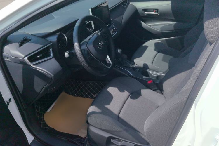 Used Toyota Levin 2022 185T CVT Luxury Edition Interior 1