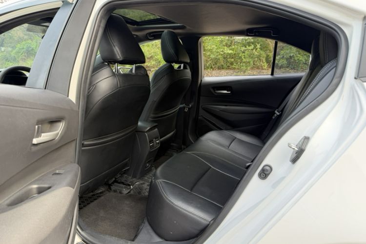Used Toyota Levin 2022 185T CVT Luxury Edition Interior 1