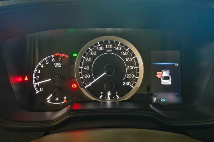 Used Toyota Levin 2022 185T CVT Luxury Edition Interior 10