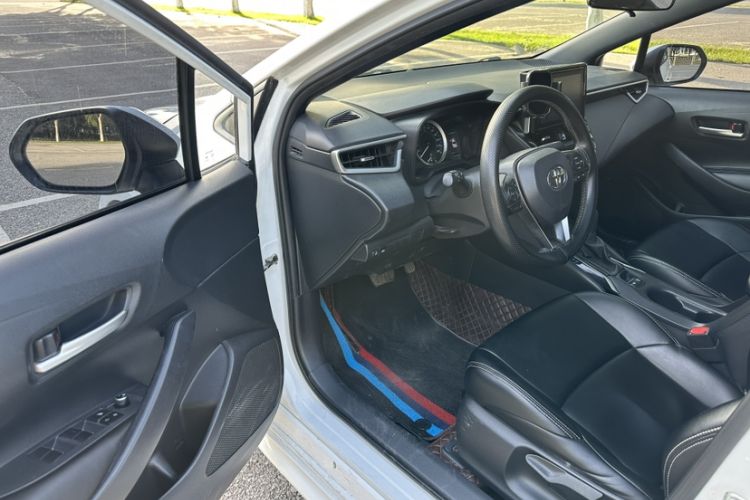 Used Toyota Levin 2022 185T CVT Luxury Edition Interior 2