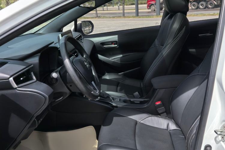 Used Toyota Levin 2022 185T CVT Luxury Edition Interior 2