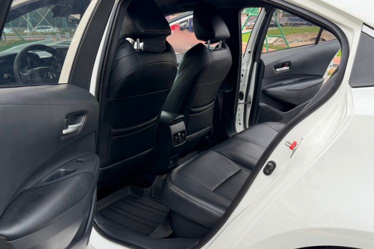 Used Toyota Levin 2022 Dual-Motor 1.8H E-CVT Leading Edition Interior 2