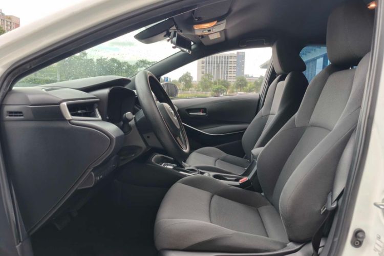 Used Toyota Levin 2022 Dual-Motor 1.8H E-CVT Leading Edition Interior 2