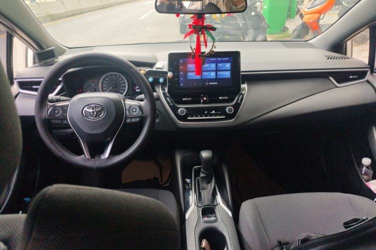 Used Toyota Levin 2022 185T CVT Luxury Edition Interior 2