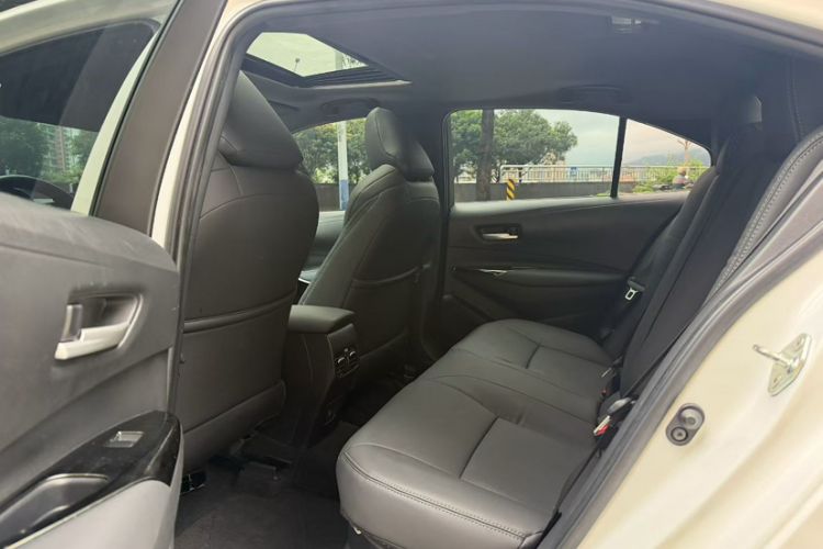 Used Toyota Levin 2022 Dual-Engine 1.8H E-CVT Luxury Edition Interior 2