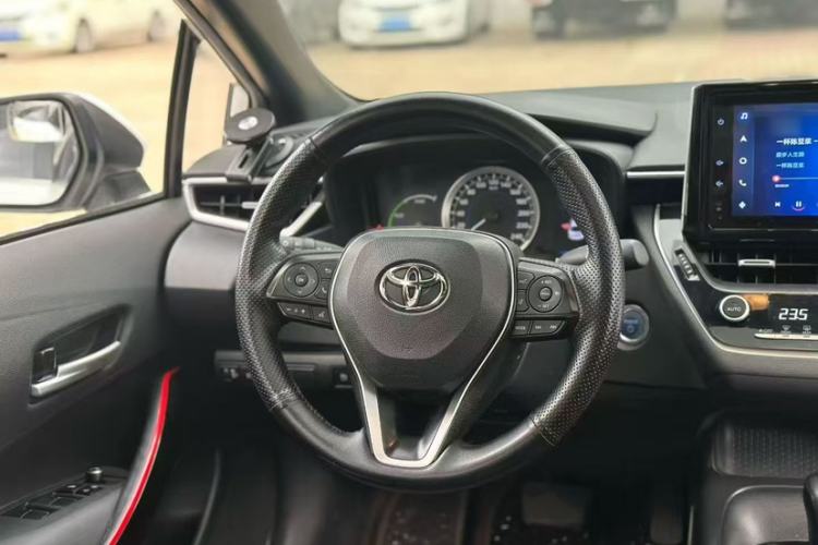 Used Toyota Levin 2022 Dual-Motor 1.8H E-CVT Sport Edition Interior 2