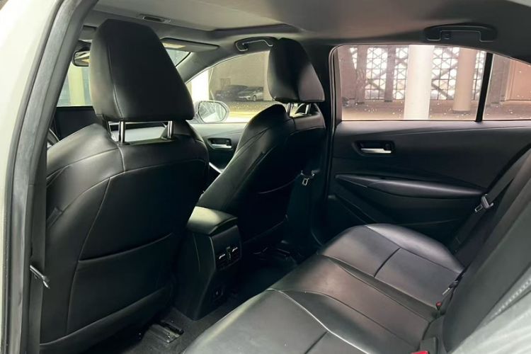 Used Toyota Levin 2022 Dual-Engine 1.8H E-CVT Luxury Edition Interior 2