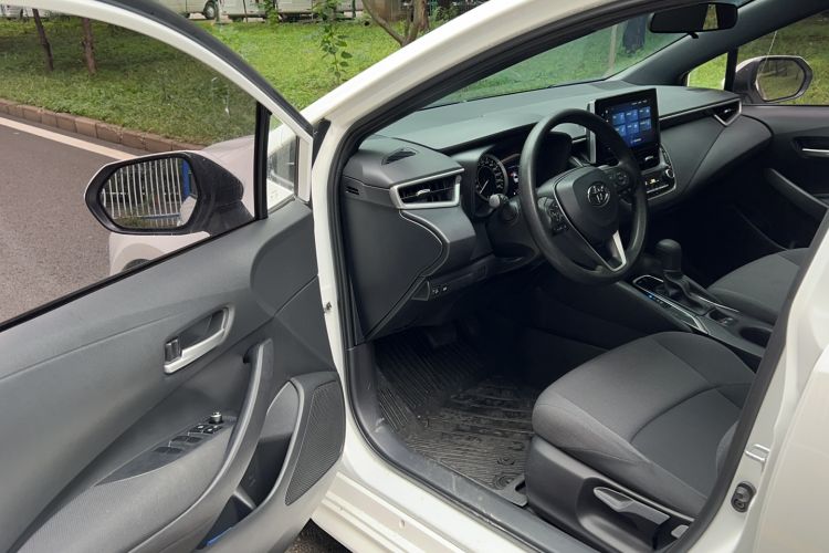 Used Toyota Levin 2022 185T CVT Luxury Edition Interior 2
