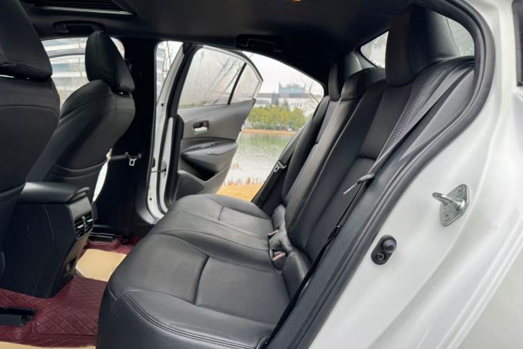 Used Toyota Levin 2022 185T CVT Luxury Edition Interior 2