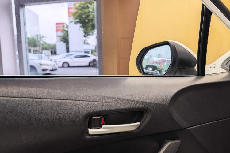 Used Toyota Levin 2022 Facelift TNGA 1.5L CVT Progressive Edition Interior 3