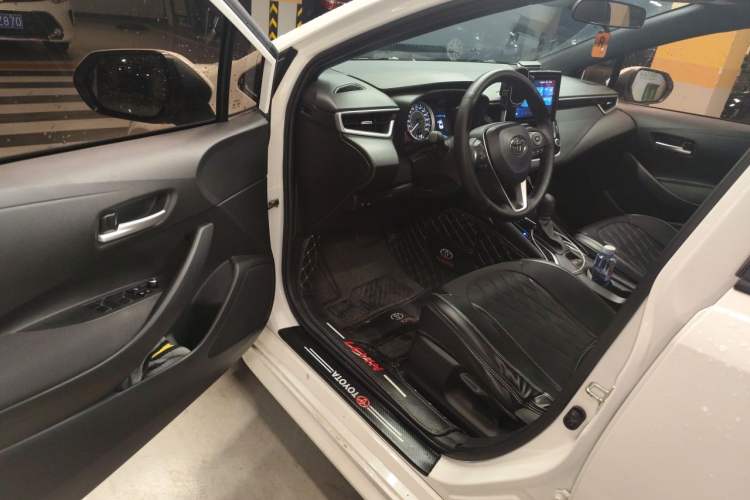 Used Toyota Levin 2022 185T CVT Luxury Edition Interior 3