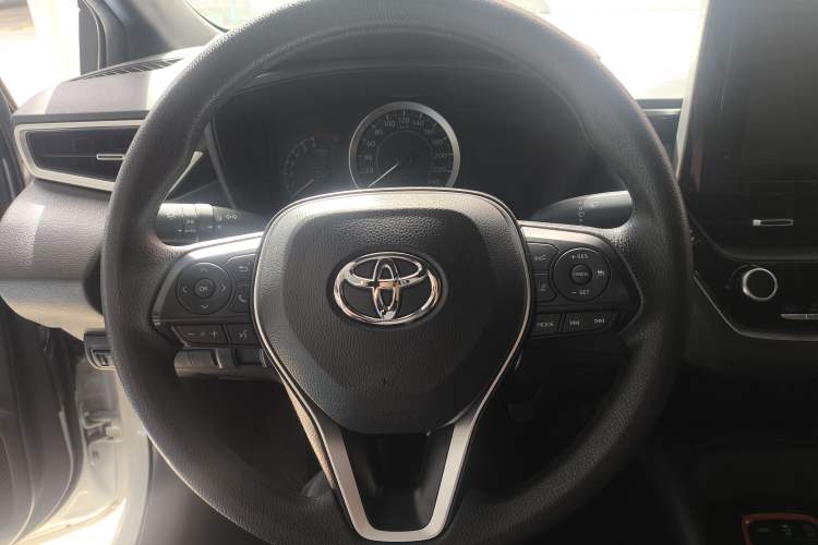 Used Toyota Levin 2022 185T CVT Sport Edition Interior 3