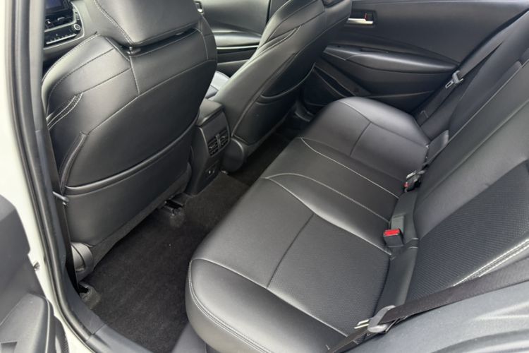 Used Toyota Levin 2022 Dual-Motor 1.8H E-CVT Leading Edition Interior 3