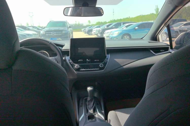 Used Toyota Levin 2022 185T CVT Luxury Edition Interior 3