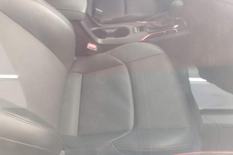 Used Toyota Levin 2022 Dual-Motor 1.8H E-CVT Sport Edition Interior 3