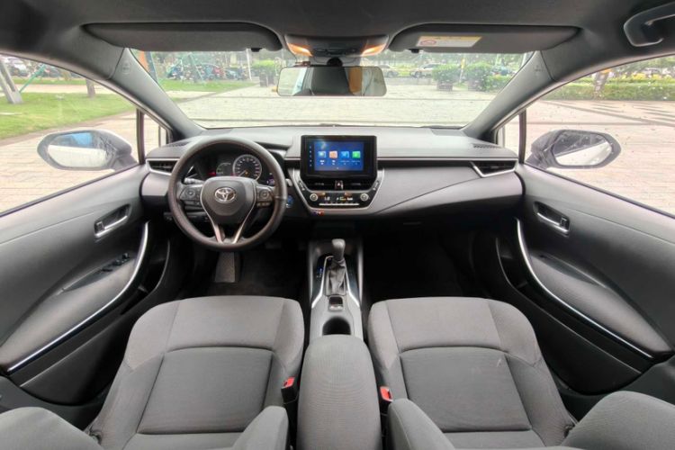 Used Toyota Levin 2022 Dual-Motor 1.8H E-CVT Leading Edition Interior 4