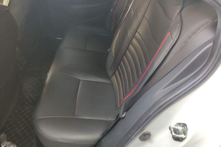 Used Toyota Levin 2022 Dual-Motor 1.8H E-CVT Leading Edition Interior 4