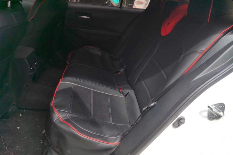 Used Toyota Levin 2022 185T CVT Luxury Edition Interior 4