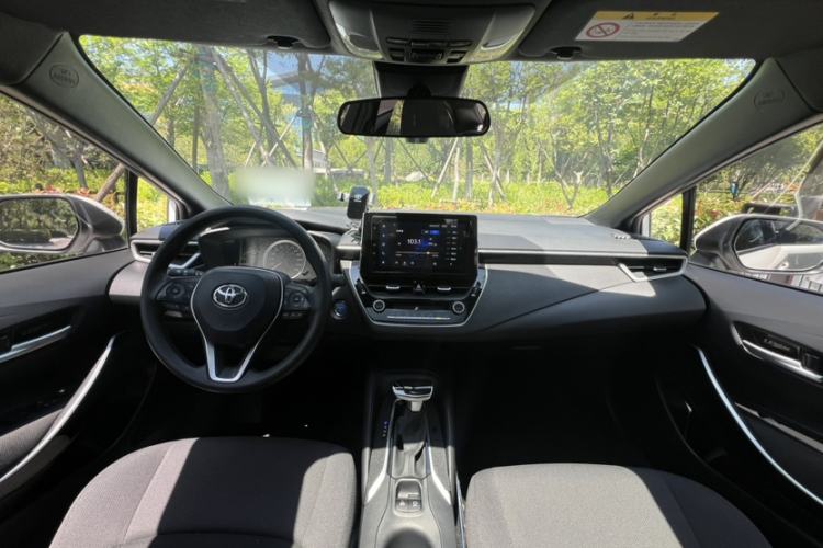 Used Toyota Levin 2022 Dual-Engine 1.8H E-CVT Luxury Edition Interior 4
