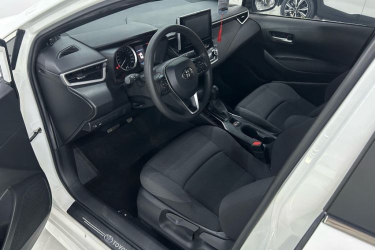 Used Toyota Levin 2022 185T CVT Luxury Edition Interior 5