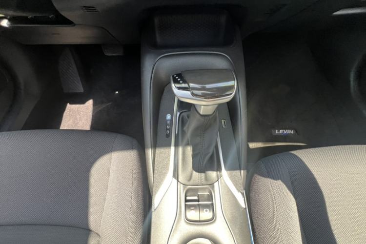Used Toyota Levin 2022 Dual-Engine 1.8H E-CVT Luxury Edition Interior 5