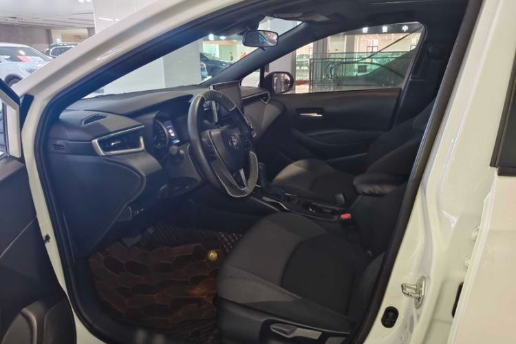 Used Toyota Levin 2022 185T CVT Luxury Edition Interior 6