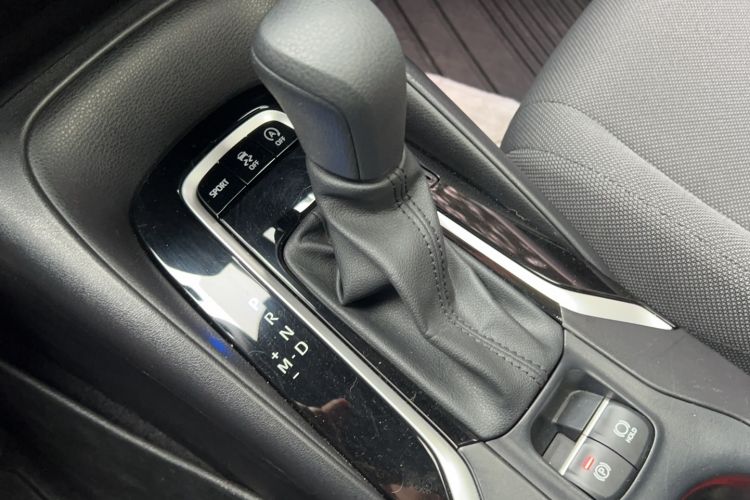 Used Toyota Levin 2022 185T CVT Luxury Edition Interior 6