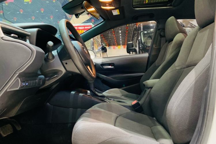 Used Toyota Levin 2022 185T CVT Luxury Edition Interior 6