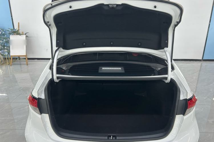 Used Toyota Levin 2022 185T CVT Luxury Edition Interior 7