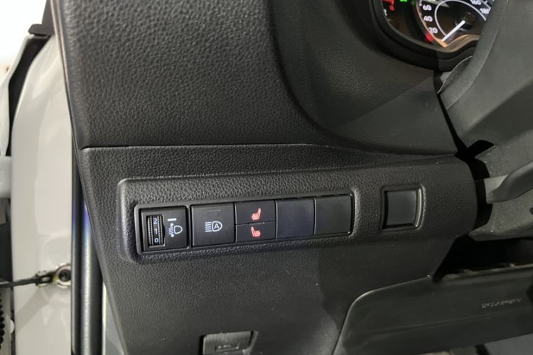 Used Toyota Levin 2022 185T CVT Sport Edition Interior 8